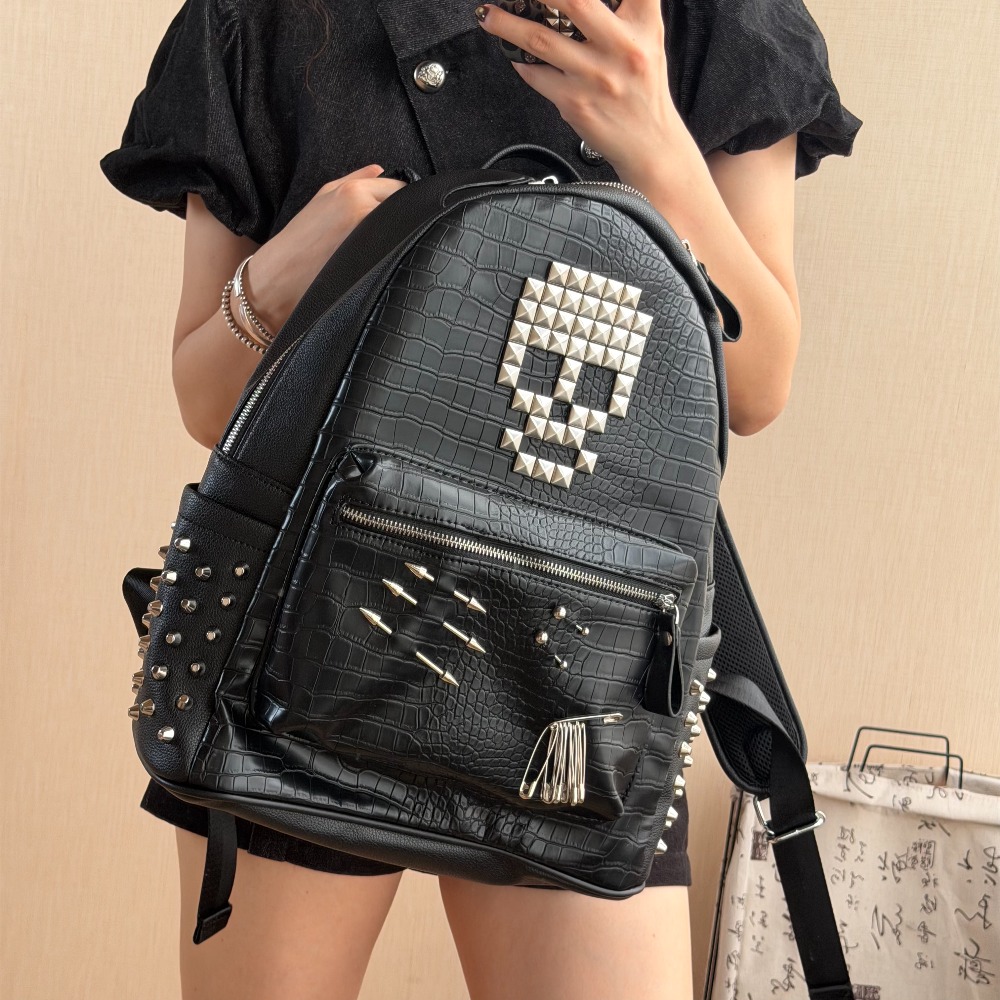 Original Black Crocodile Patte - đánh giá và giá Fashion Backpack Women
